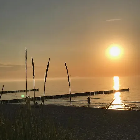 Waterkant Suites Otel *