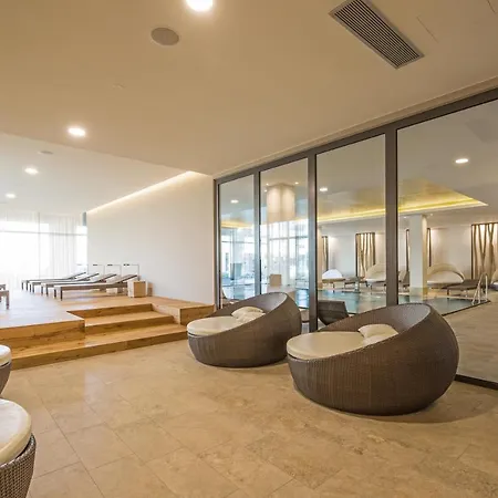 Waterkant Suites Otel *